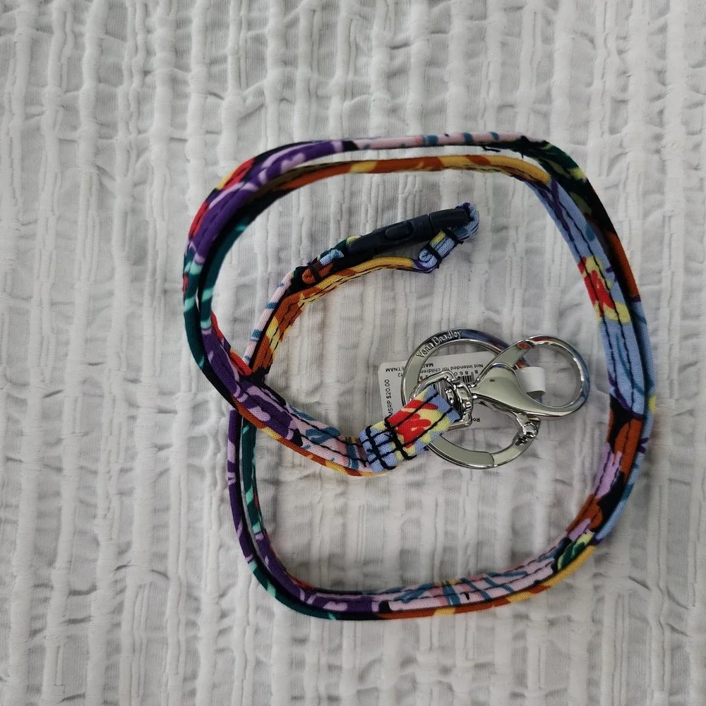 Vera Bradley Happy Blooms Breakaway Lanyard Floral ID Key Holder 12476-V46 NEW